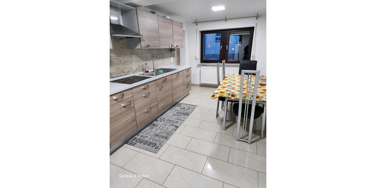 Wohnen auf Zeit Erlensee - 6 Zimmer, 160 m&sup2;, 30&euro; | Angebot:26624813