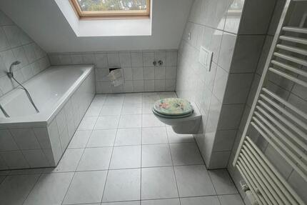 Wohnung Zeitz - 2 Zimmer, 40 m&sup2;, 225&euro; | Angebot:24570321