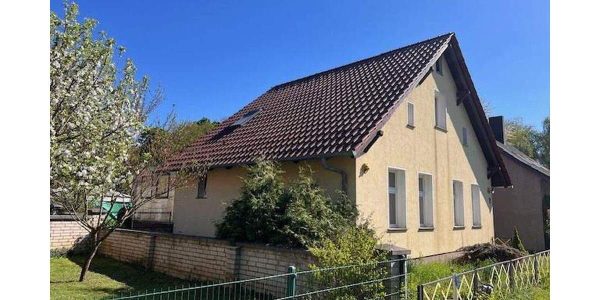 Einfamilienhaus Briesen Falkenberg - 4 Zimmer, 120 m&sup2;, 1.250&euro; | Angebot:24382815
