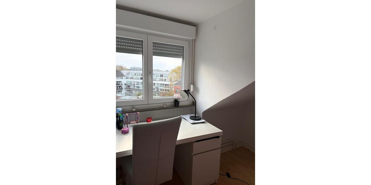 Wohnen auf Zeit Düsseldorf Derendorf - 3 Zimmer, 64 m&sup2;, 1.000&euro; | Angebot:25957704
