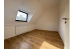 Sanierte und gepflegte 3ZKB Dachgeschosswohnung in St. Ingbert-Rentrisch - Dachgeschoßwohnung Sankt Ingbert | Angebot:27197100