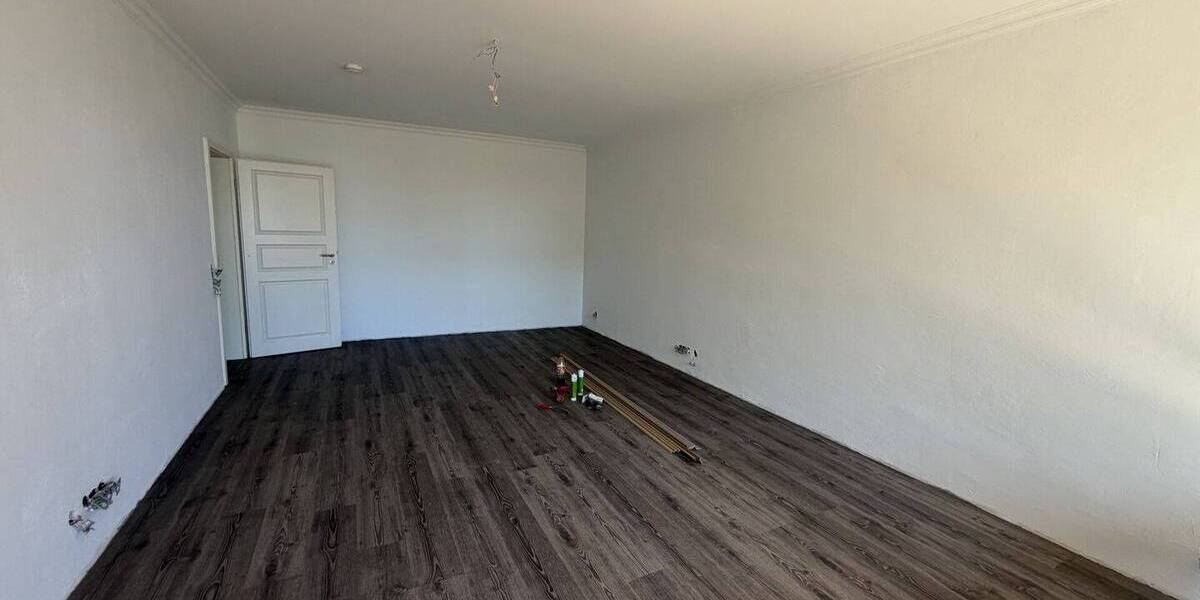 Etagenwohnung Wunstorf - 4 Zimmer, 100 m&sup2;, 1.000&euro; | Angebot:26841358