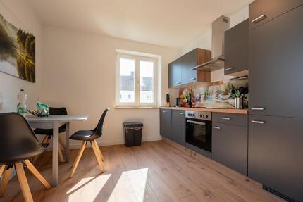 ⭐ Monteur- | Ferienwohnung zu fairen PREISEN ⭐⭐⭐ in Memmingen - Mindelheim - Krumbach - Leutkirch - Ulm - Landsberg - Augsburg - Biberach - Kempten ⭐ 2 zimmer