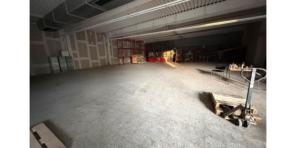 Gewerbeobjekt Poppenricht - 3.200&euro; | Angebot:26051434