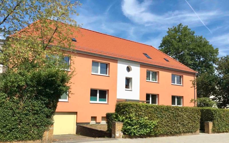 Schicke 3,5-Zimmer-Wohnung mit Balkon und Garten 3 zimmer