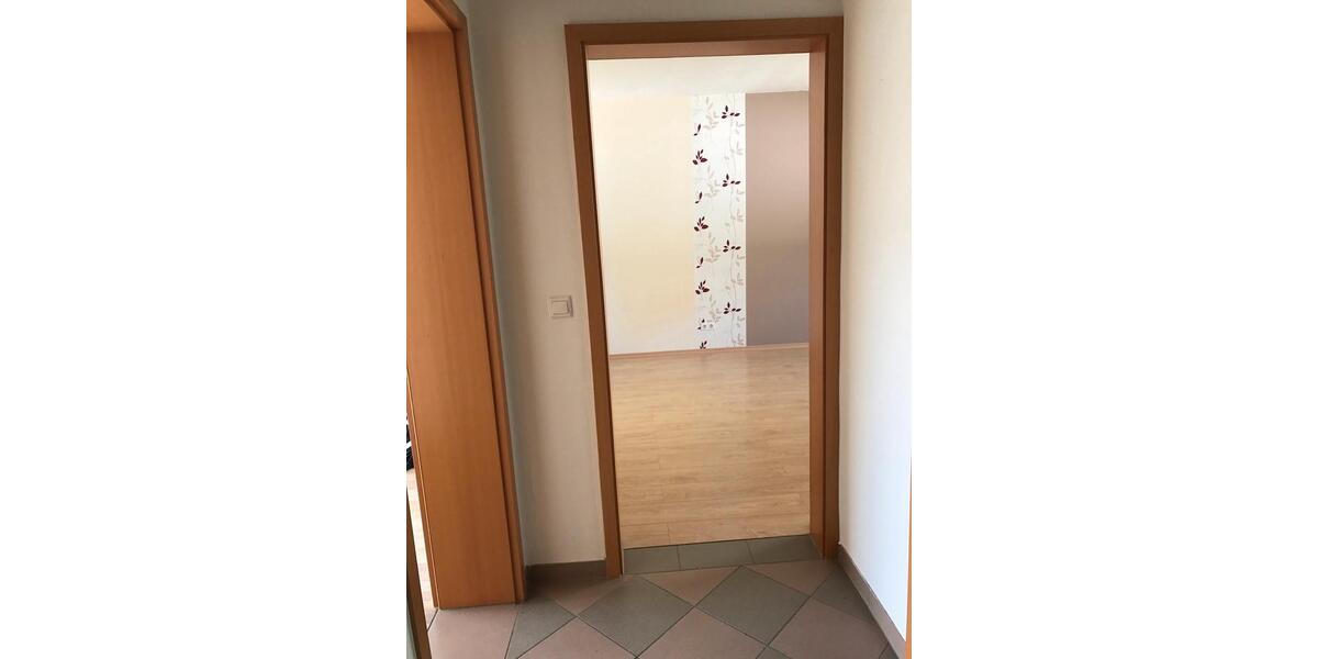 Etagenwohnung Feuchtwangen - 3 Zimmer, 74 m&sup2;, 740&euro; | Angebot:25292368