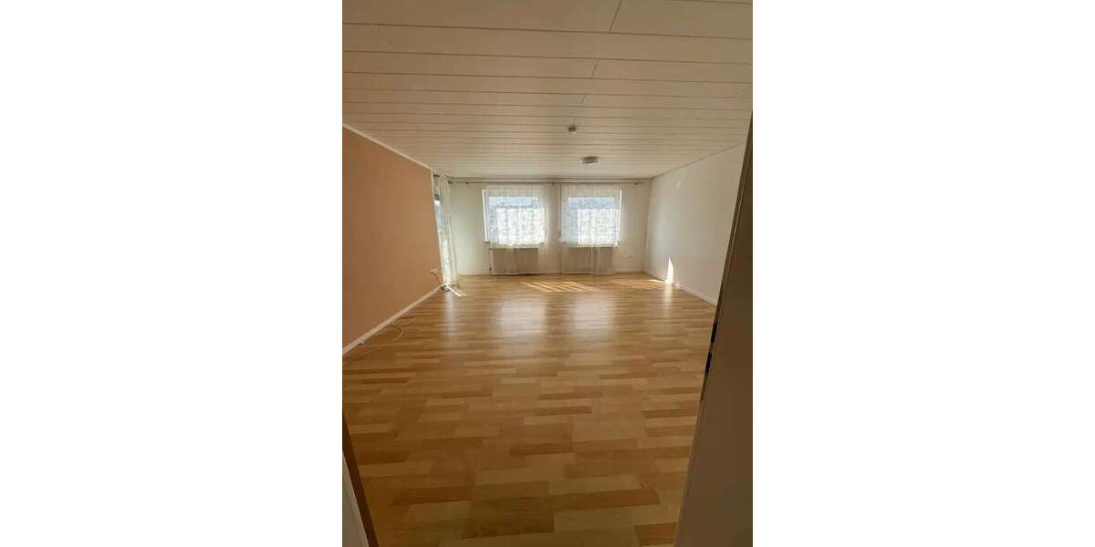 Etagenwohnung Backnang - 3.5 Zimmer, 85 m&sup2;, 960&euro; | Angebot:27348329
