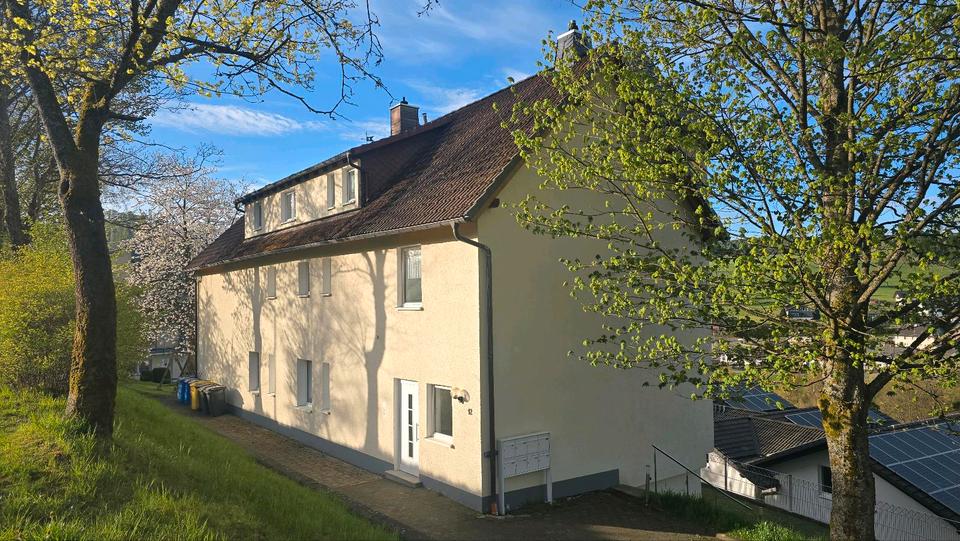 Erdgeschoßwohnung Bad Laasphe - 2 Zimmer, 133 m&sup2;, 1.115&euro; | Angebot:26347691