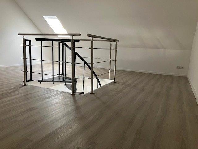 Reihenhaus Schloß Holte-Stukenbrock Stukenbrock - 5.5 Zimmer, 166 m&sup2;, 1.870&euro; | Angebot:26604364