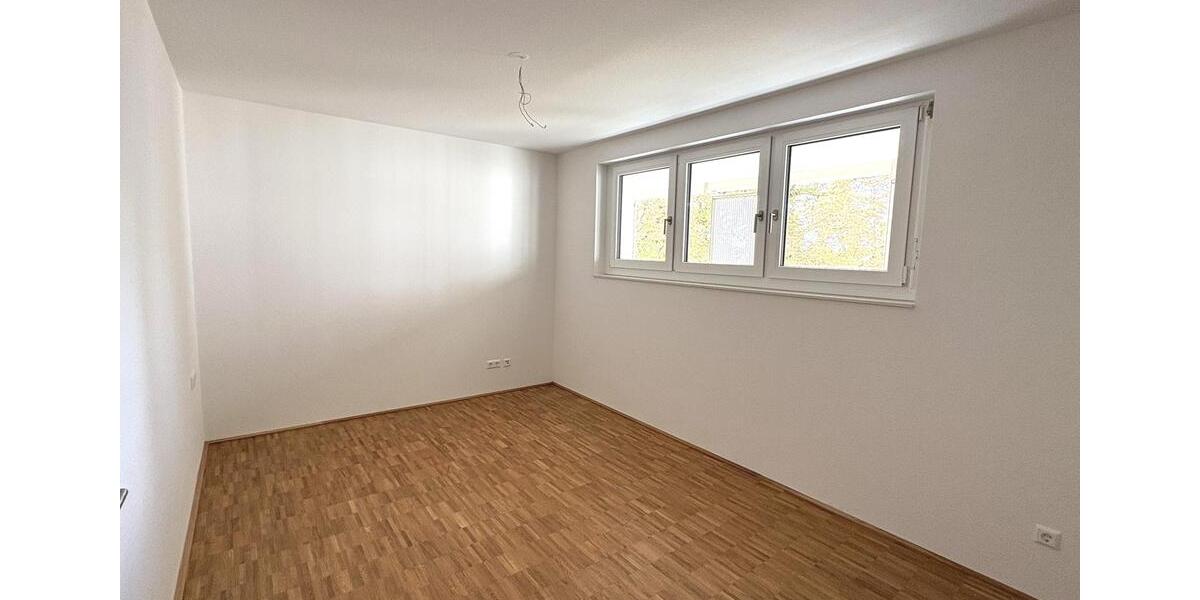 Etagenwohnung Leonberg - 4 Zimmer, 105 m&sup2;, 1.950&euro; | Angebot:23644750