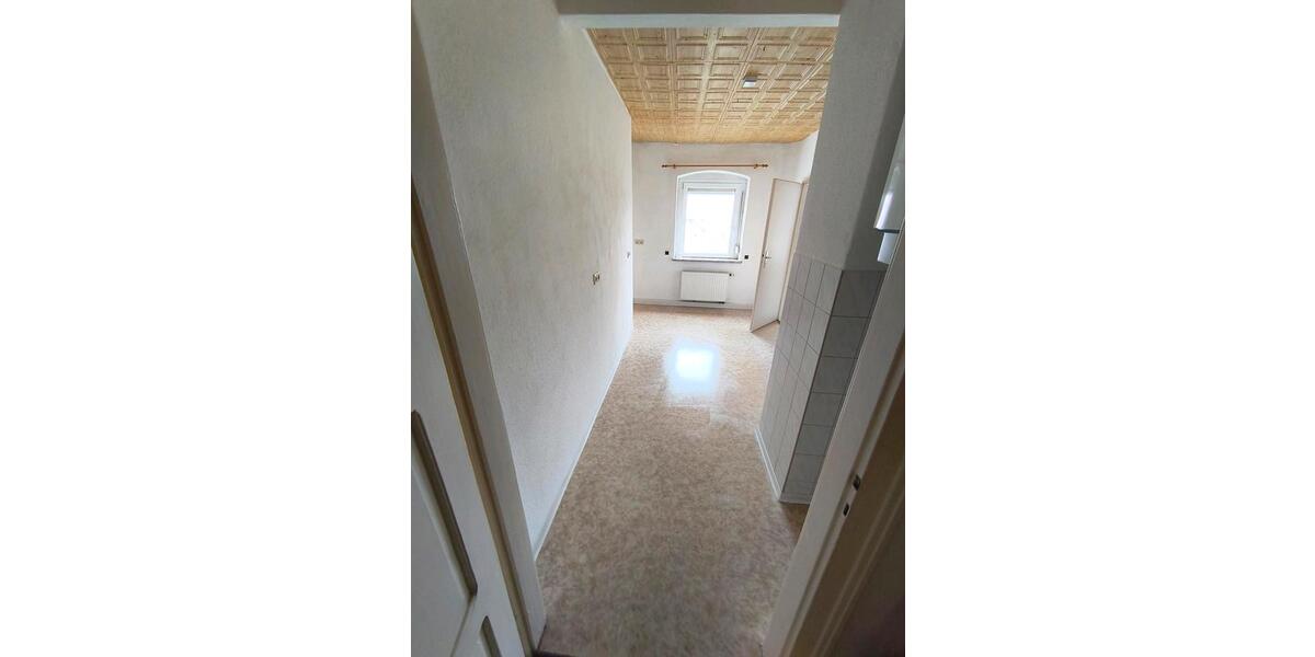 Etagenwohnung Neustadt in Sachsen - 3 Zimmer, 71 m&sup2;, 720&euro; | Angebot:25945275