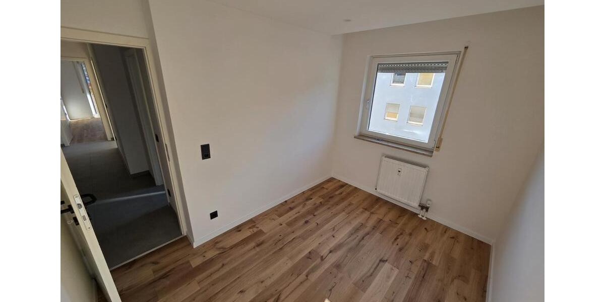 Wohnen auf Zeit Nürnberg Rabus - 15 Zimmer, 65 m&sup2;, 555&euro; | Angebot:26003468