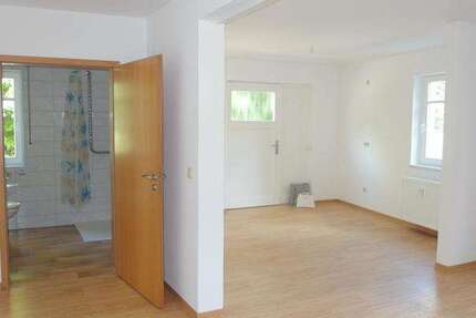 Wohnung Kamenz - 1 Zimmer, 39 m&sup2;, 250&euro; | Angebot:27018870