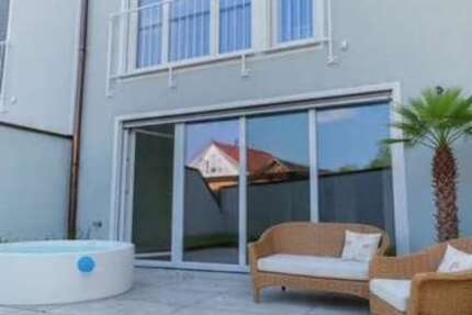 Haus Oberschleißheim - 4.5 Zimmer, 170 m&sup2;, 2.900&euro; | Angebot:24899137