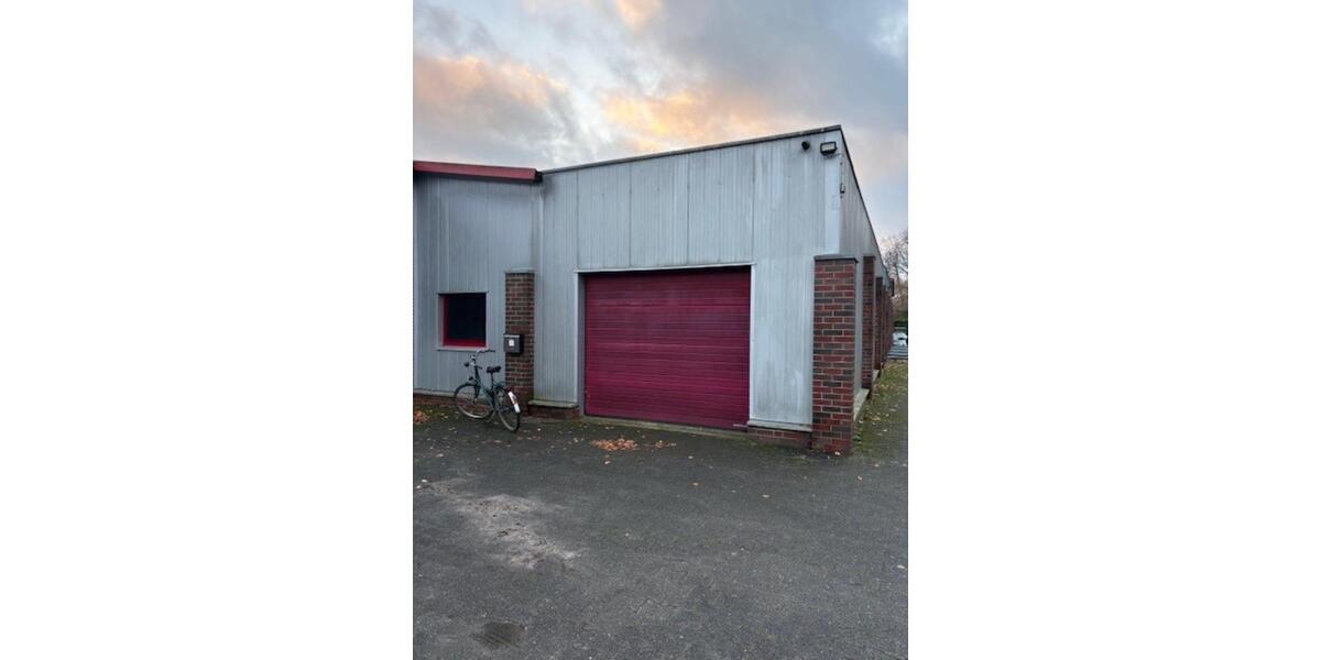 Gewerbefläche ideal als kleine Werkstatt oder Lager (ca. 60 m²) zimmer