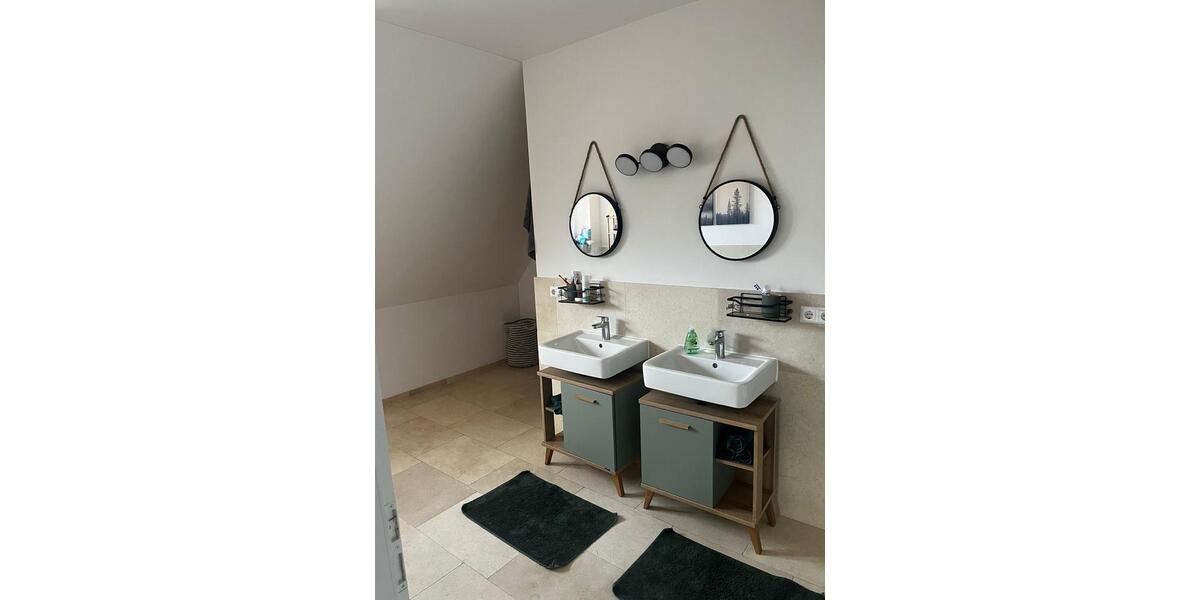 Mehrfamilienhaus, Wohnhaus Lehre - 5 Zimmer, 180 m&sup2;, 1.890&euro; | Angebot:26609584