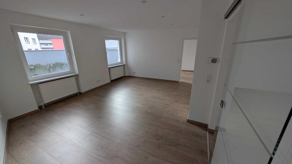 Erdgeschoßwohnung Wuppertal Gemarkung Elberfeld - 3 Zimmer, 72 m&sup2;, 890&euro; | Angebot:26633198