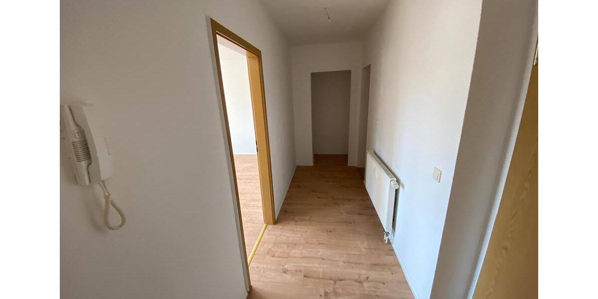 Dachgeschoßwohnung Greiz - 3 Zimmer, 107 m&sup2;, 535&euro; | Angebot:20445192