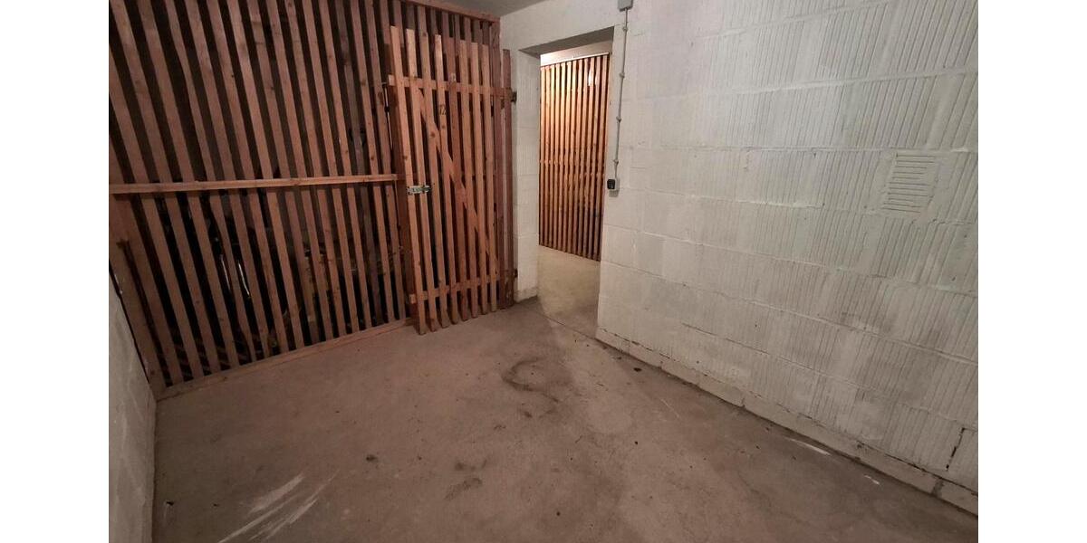 2-Zimmer-Wohnung in Marburg-Wehrda mit Parkplatz zimmer