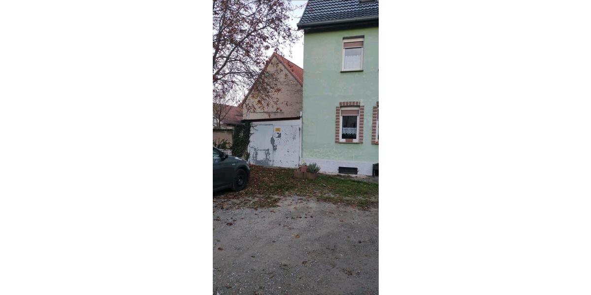 Einfamilienhaus Nienburg (Saale) - 4 Zimmer, 100 m&sup2;, 900&euro; | Angebot:26310863