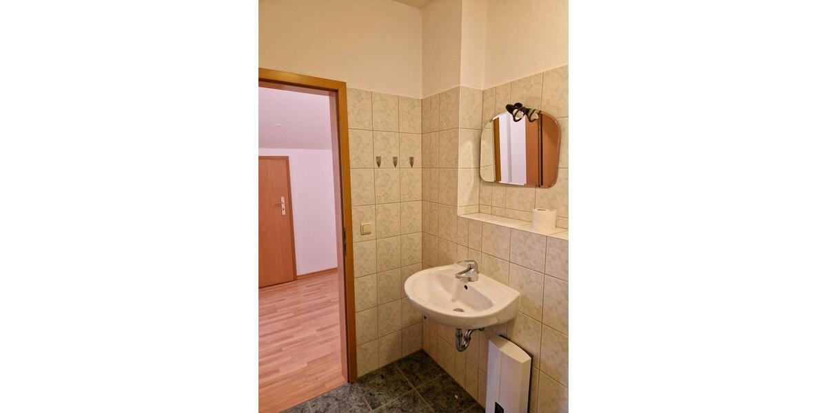 Dachgeschoßwohnung Schwerin Friedrichsthal - 2 Zimmer, 54 m&sup2;, 730&euro; | Angebot:26247923