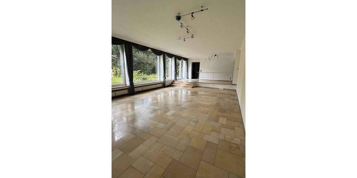 Einfamilienhaus Köln Rodenkirchen - 10 Zimmer, 328 m&sup2;, 5.900&euro; | Angebot:26161365