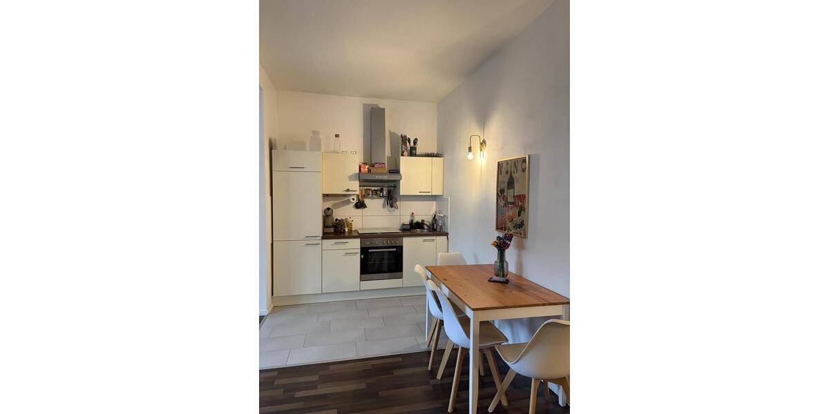 Etagenwohnung Bremen - 2 Zimmer, 60 m&sup2;, 650&euro; | Angebot:26089132