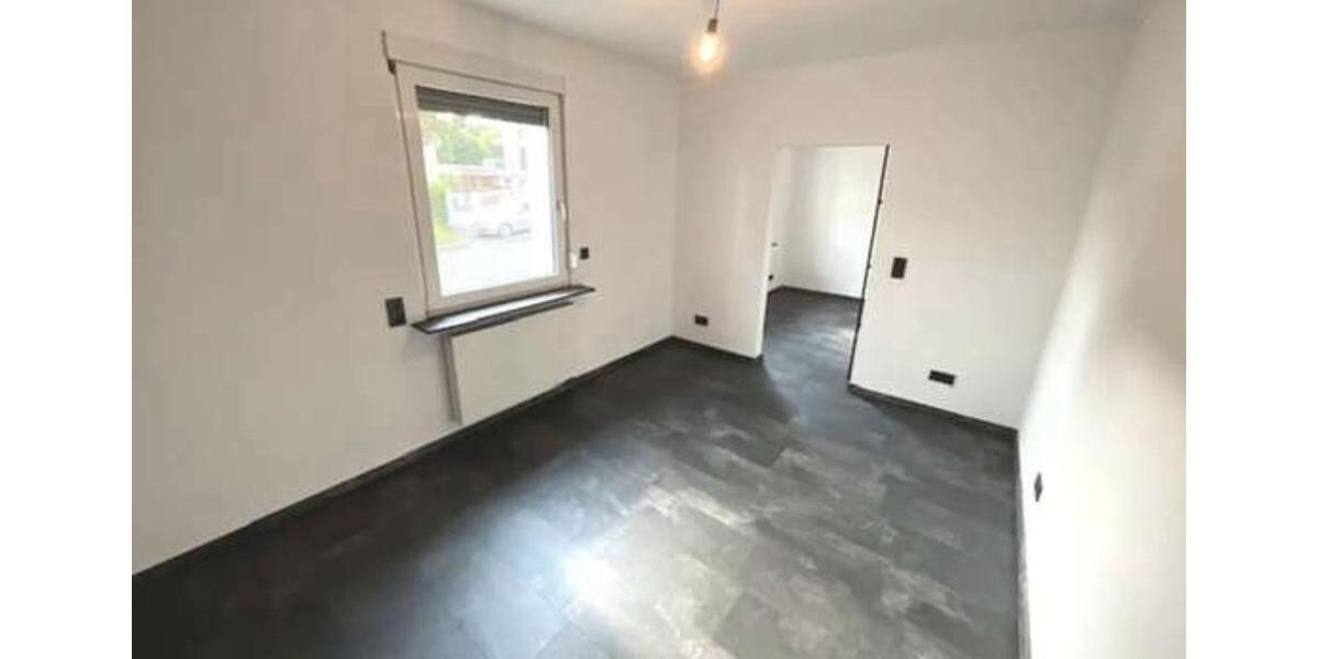Einfamilienhaus Wiesbaden Bierstadt - 3.5 Zimmer, 85 m&sup2;, 1.300&euro; | Angebot:24693201