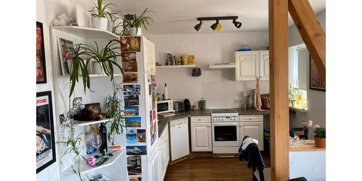 Dachgeschoßwohnung Hohenstein-Ernstthal Ernstthal - 2 Zimmer, 45 m&sup2;, 345&euro; | Angebot:26698385