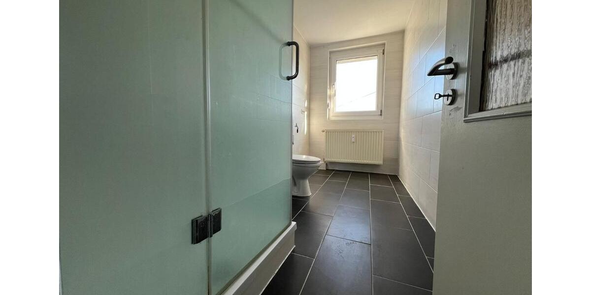 Dachgeschoßwohnung Köthen (Anhalt) - 3 Zimmer, 110 m&sup2;, 825&euro; | Angebot:25714315