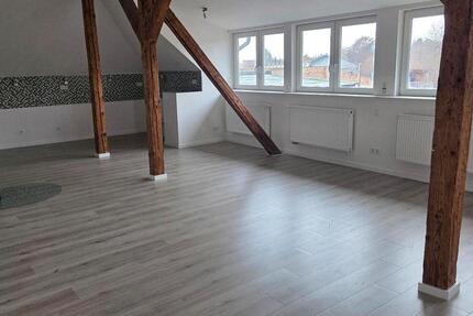 Wohnung Schöningen - 4 Zimmer, 105 m&sup2;, 600&euro; | Angebot:25048476