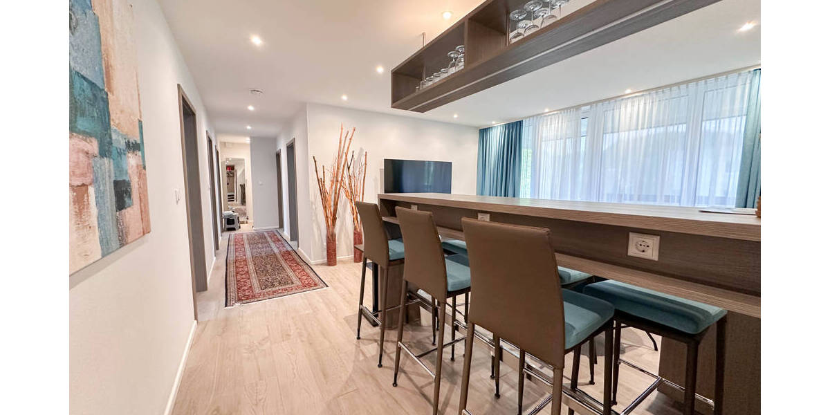 Hochwertig sanierte und vollausgestattete 6-Zimmer-Wohnung in Coburg! 6 zimmer