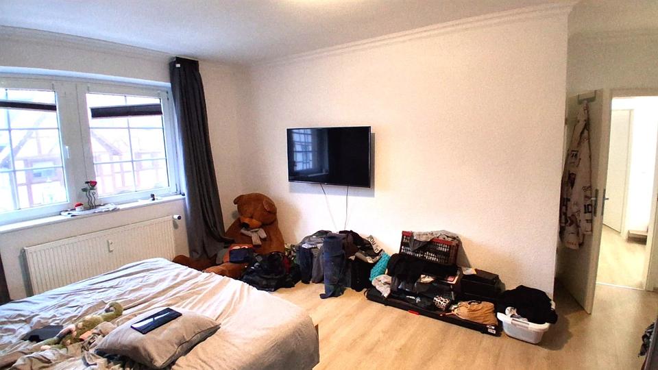 Etagenwohnung Lauenau - 4 Zimmer, 130 m&sup2;, 830&euro; | Angebot:25053638