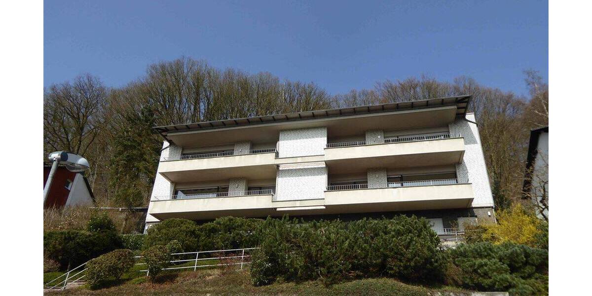 Etagenwohnung Bad Karlshafen Gartenstadt - 3 Zimmer, 105 m&sup2;, 675&euro; | Angebot:23965659