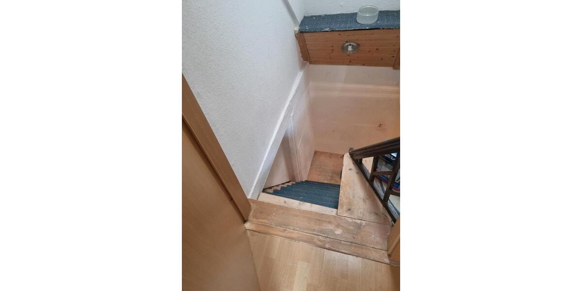 Dachgeschoßwohnung Schleswig - 4 Zimmer, 86 m&sup2;, 900&euro; | Angebot:26527469