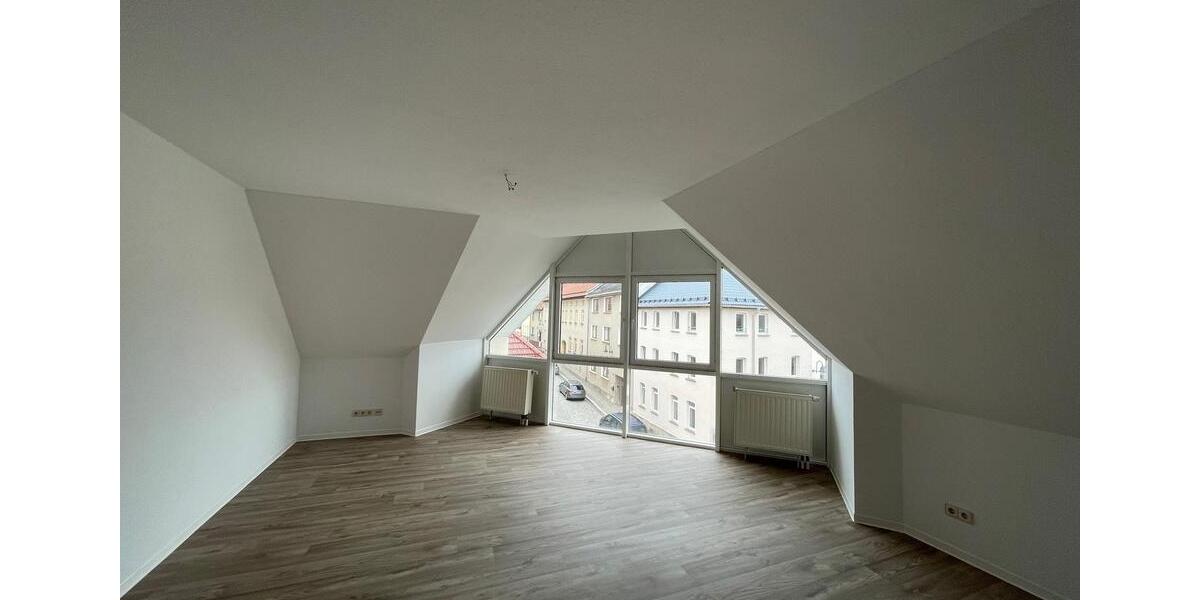 Etagenwohnung Auma-Weidatal Weidatal - 3 Zimmer, 94 m&sup2;, 564&euro; | Angebot:24256009