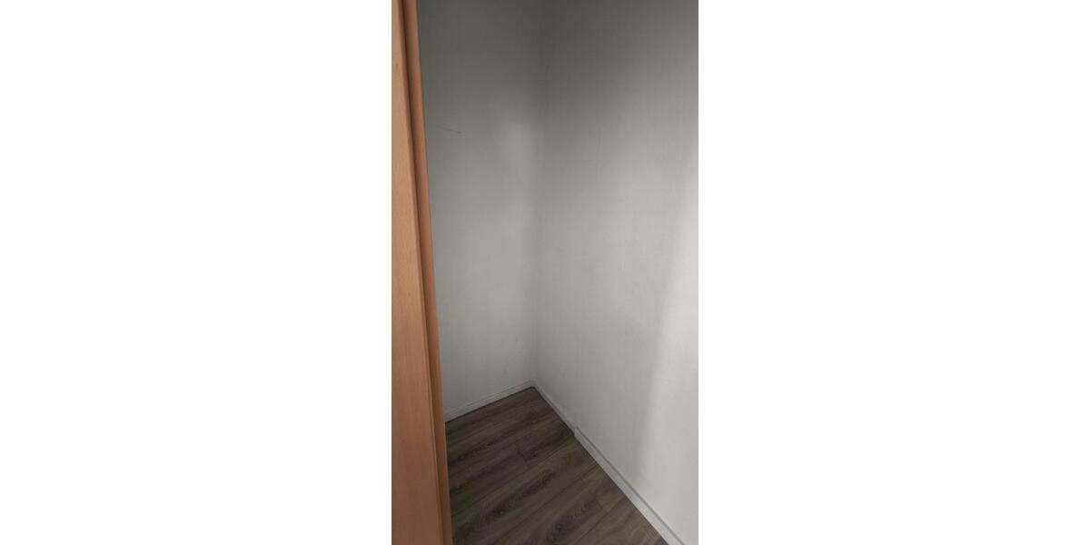 Erdgeschoßwohnung Burg - 2 Zimmer, 51 m&sup2;, 330&euro; | Angebot:25903026