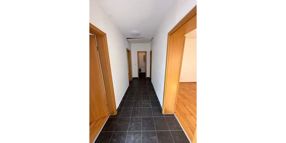 Mehrfamilienhaus, Wohnhaus Gillenfeld - 3 Zimmer, 65 m&sup2;, 570&euro; | Angebot:26703260
