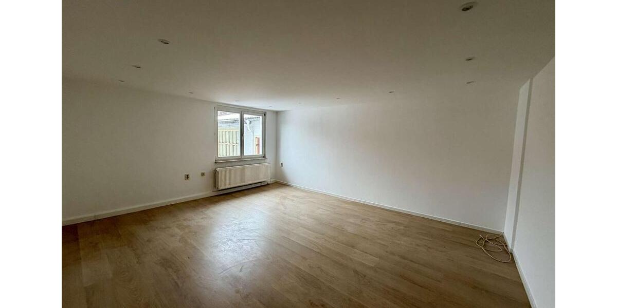 Etagenwohnung Klipphausen - 3 Zimmer, 101 m&sup2;, 699&euro; | Angebot:24754220