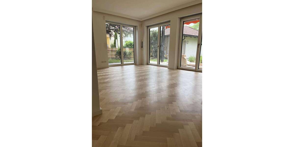 Einfamilienhaus Murnau am Staffelsee - 6.5 Zimmer, 185 m&sup2;, 2.600&euro; | Angebot:26814344