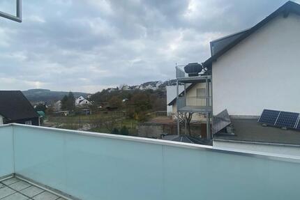 3ZKB - Wohnung mit seperatem Eingang & Balkon mit Top Ausblick