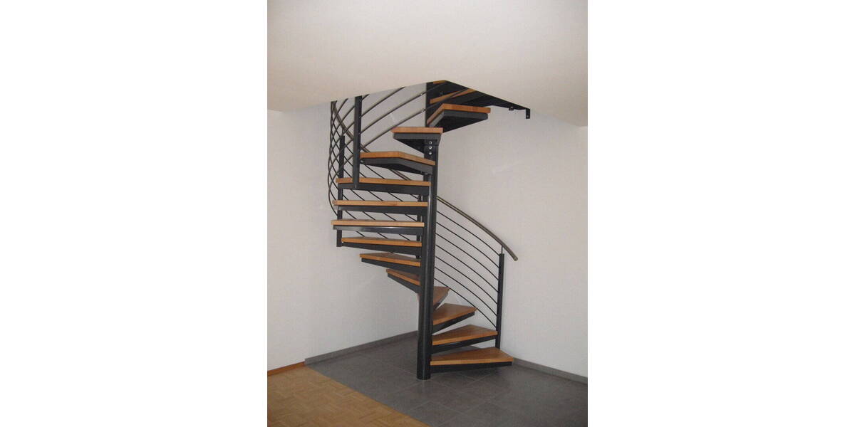 Etagenwohnung Sennfeld Rempertshag - 4 Zimmer, 103 m&sup2;, 1.220&euro; | Angebot:25724195