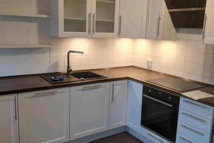 helle 3-Zimmerwohnung im Dachgeschoss Altstadt 3 zimmer