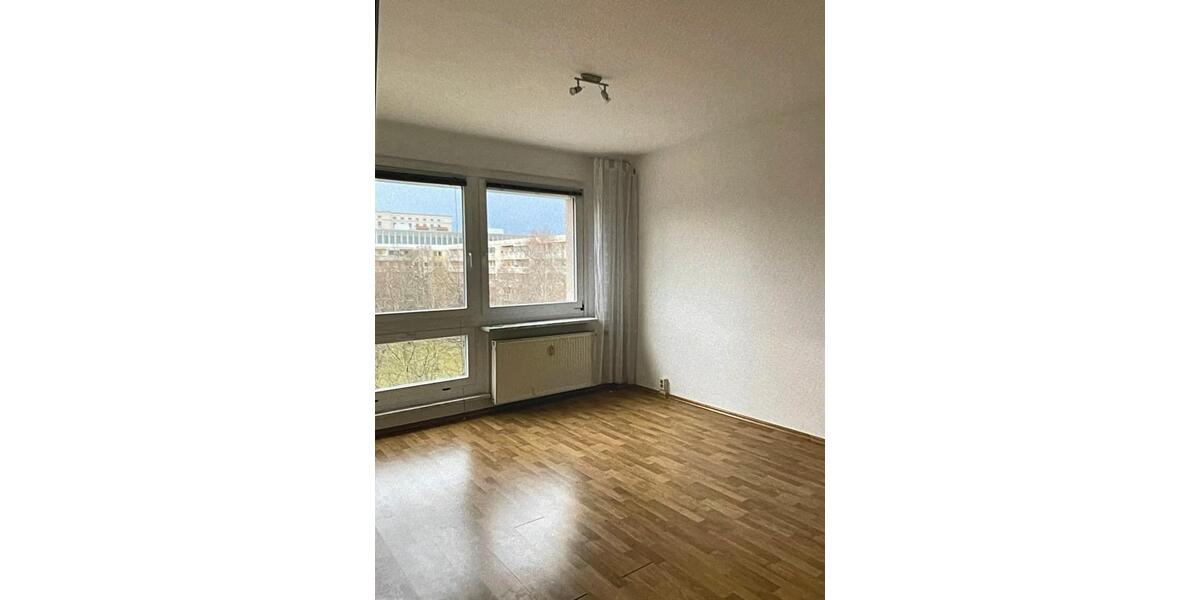 Etagenwohnung Lauta - 1 Zimmer, 27 m&sup2;, 490&euro; | Angebot:25298878