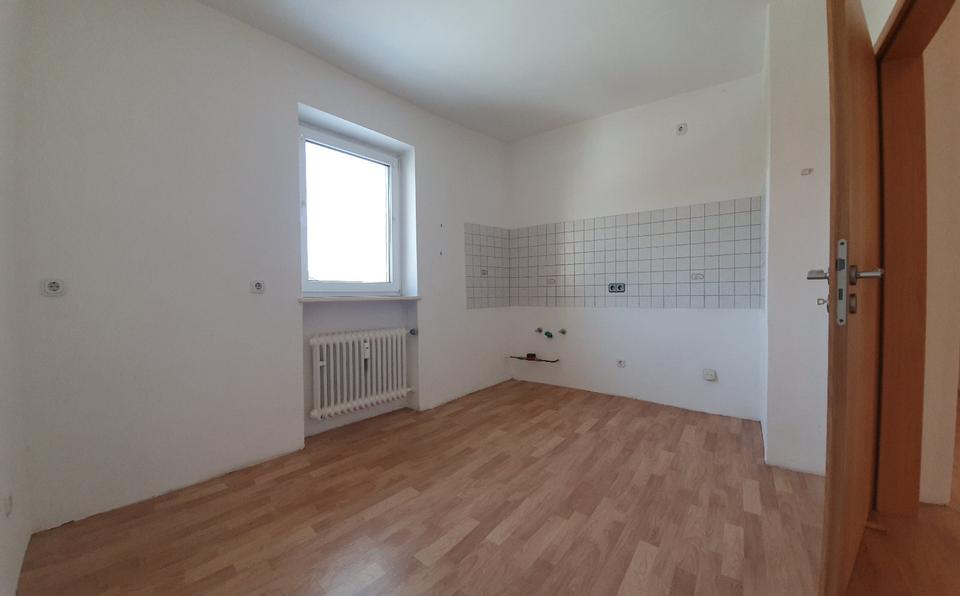 Etagenwohnung Schönwald - 3 Zimmer, 79 m&sup2;, 490&euro; | Angebot:25922032