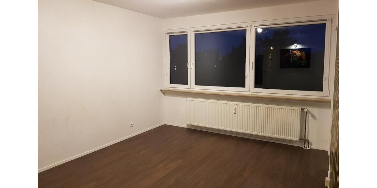 Etagenwohnung Pinneberg - 3 Zimmer, 66 m&sup2;, 950&euro; | Angebot:25637150