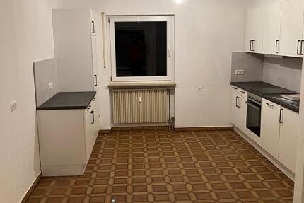 Wohnung Scheinfeld - 4 Zimmer, 125 m&sup2;, 750&euro; | Angebot:26517646