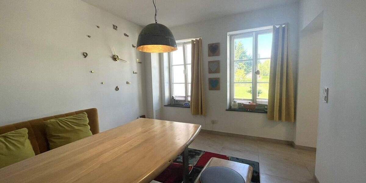 Einfamilienhaus Saarlouis - 5 Zimmer, 135 m&sup2;, 1.590&euro; | Angebot:25677162