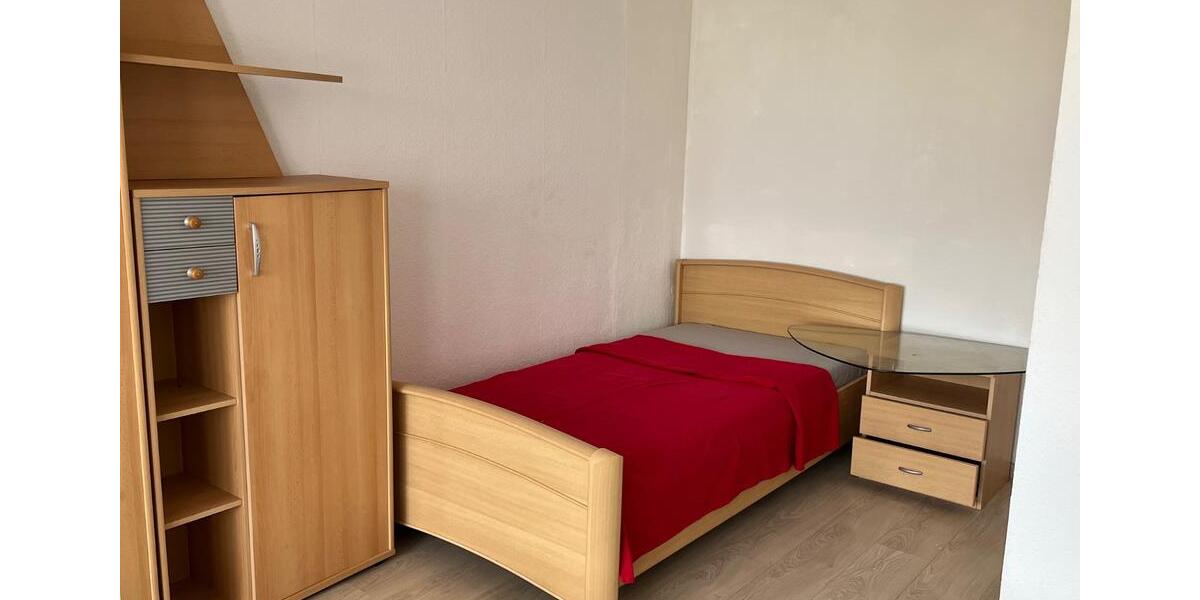 Etagenwohnung Erlangen Alterlangen - 1.5 Zimmer, 34 m&sup2;, 530&euro; | Angebot:26579830