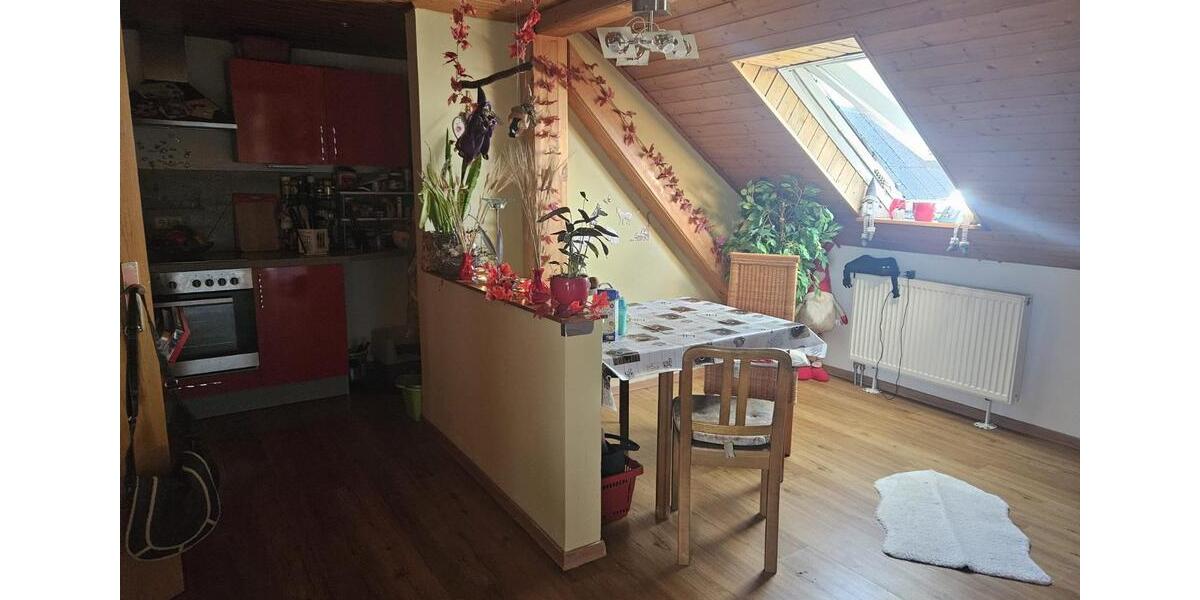 3-Zimmer-Wohnung, Dachgeschoss zun Vermieten 3 zimmer